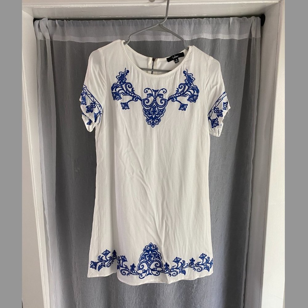 Lulu's M Blue and Ivory Embroidered Shift Dress